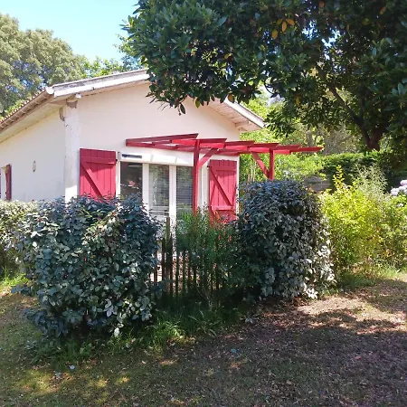Maisonnette Proche De La