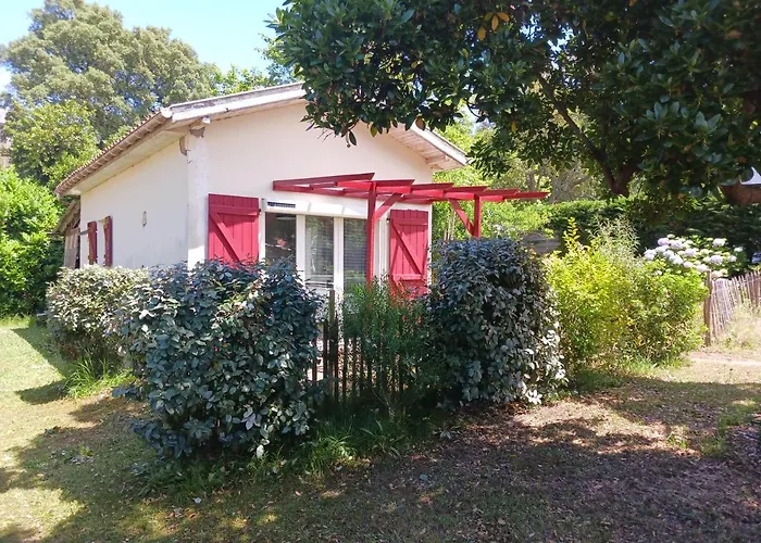 Maisonnette Proche De La